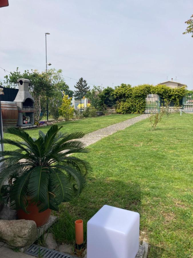 Garda Art&Garden Villa Volta Mantovana Exteriör bild